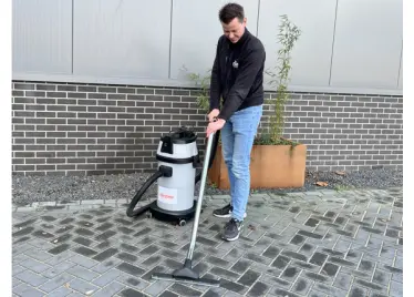 Vloeistofzuiger 27 liter 1,4 kW 230V